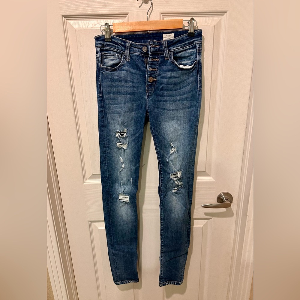 Women's Distressed Blue Jeans
